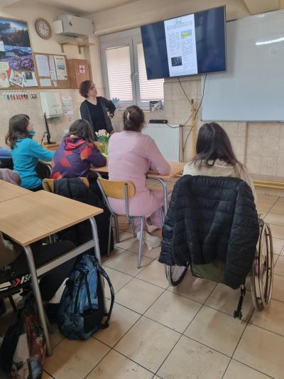 20251009_121845 (Copy).jpg