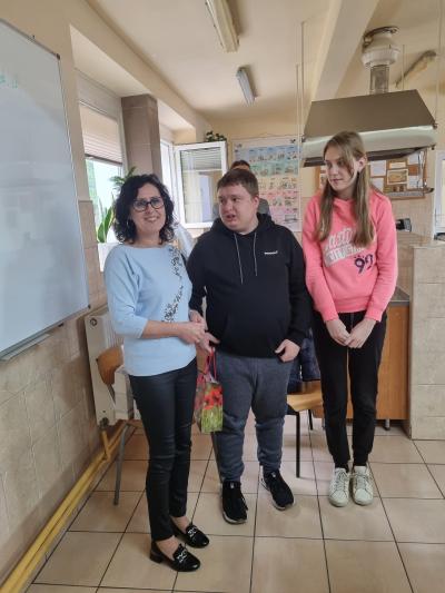 20251009_125329 (Copy).jpg